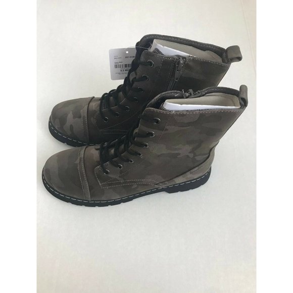 Arizona Jean Company Shoes - Camo High Top Combat Boot Women’s Size 8.5